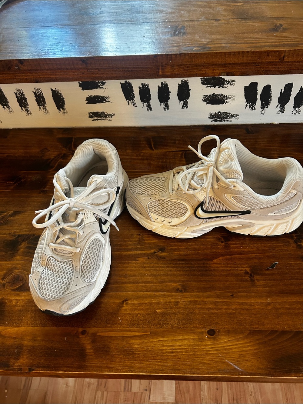 Nike Women Size 9